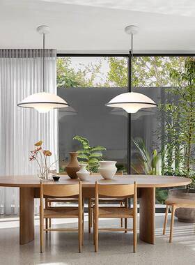 北欧白色简洁餐厅厨房吊灯现代简约创意个性艺术客厅LED吊灯