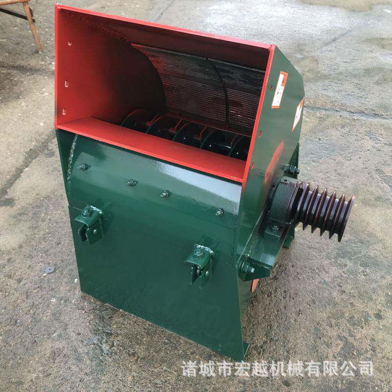 锤片式饲料粉碎机小型牛羊草料铡草机秸秆木材皇竹草粉碎破碎机