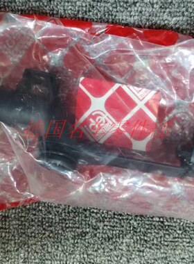 适用奔驰W211 W212 W204 W203 M271水管 缸体水管 机油格座硬水管