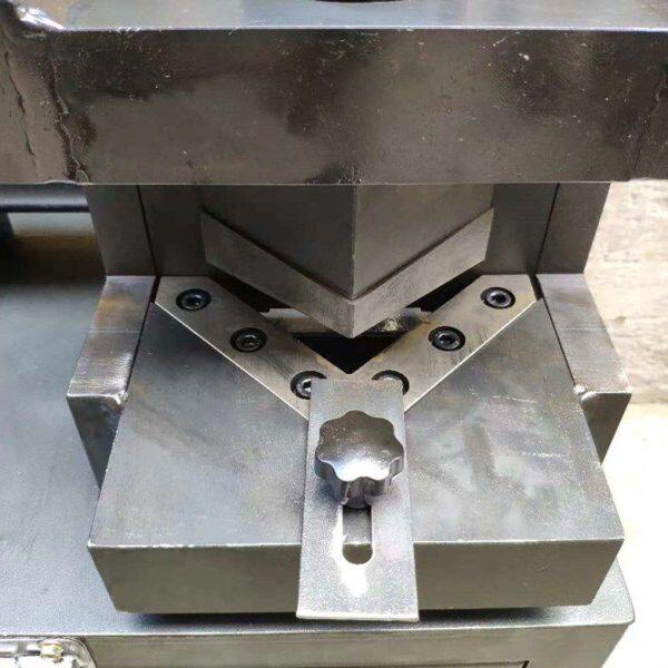 现货法兰角钢加工机-6号角铁冲孔 切断 折弯 切三角倒角多功能加