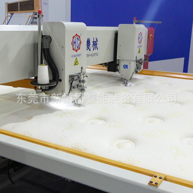 HC-D3000全自动双头绗缝机棉被间花机床垫绗花机