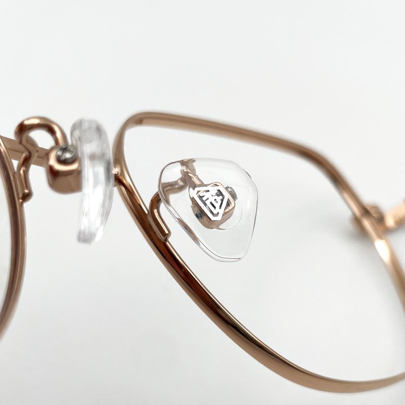 O/PA1柏h棋眼镜鼻托原装通用新款鼻垫硅胶医院同送螺丝刀