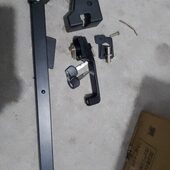 三一吊车 外拉手 12吨上车操作室门锁