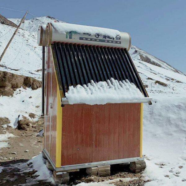 太阳能整体浴室带房子的太阳能农村户外洗澡间太阳能四季暖浴房