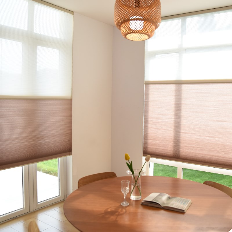 世典电动遥控蜂巢帘日夜帘蜂窝帘卧室书房客厅办公室遮.阳遮光窗