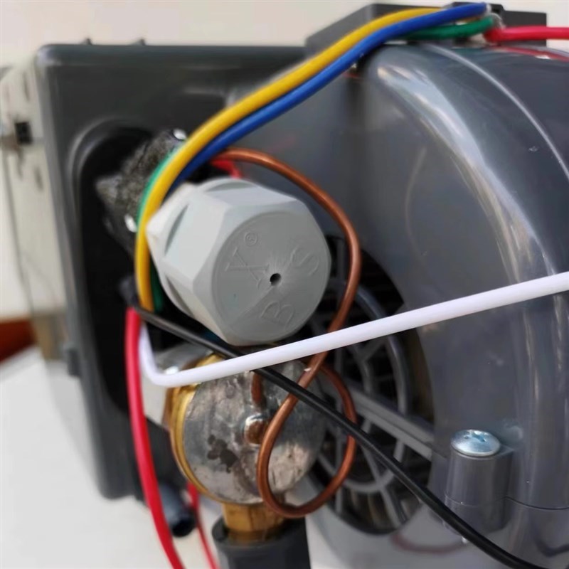 12V汽车空调m蒸发器36管内风机大制冷量3孔风口