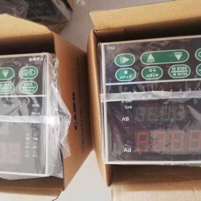 宣荣CAHO程式控制器温度控制调节器P961.K型输入4-20MA输出0-10V