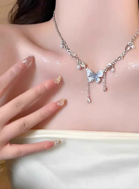 岛屿假日~蓝色蝴蝶双层珍珠项链女清冷感叠戴锁骨链轻奢小众精致