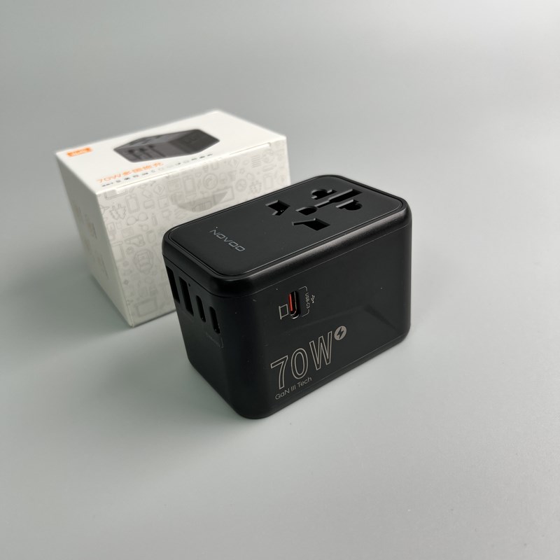 70W氮化镓!充笔记本!全球通万能转换插头旅行插座转接快充电器