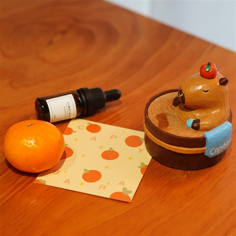 香薰摆件车载卡皮巴n拉水豚精油扩香器送女生朋友闺蜜生日礼物耶