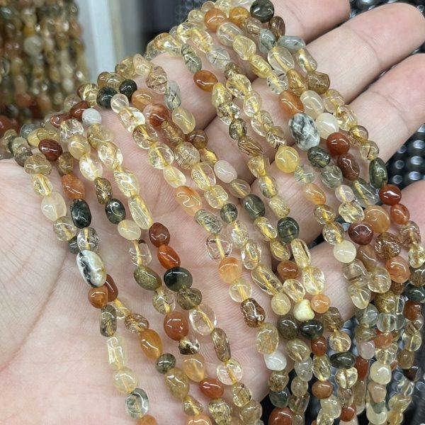 4-7mm不规则原石彩发晶随型散珠油润冰透半成品一条38厘米长配珠