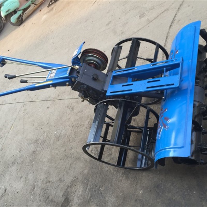 全旋后滚四驱微耕机5.M88翔牛牌微耕机