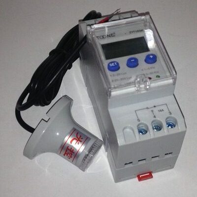 卓一ZYT15-GK路灯广告灯控制器220V智能光控时控开关 含光感探头