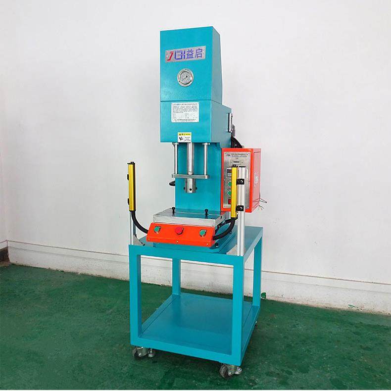 热卖推荐轴承装配机1吨3T5T10T15t单柱式压装机小型油压铆钉机