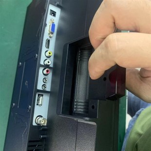 22寸监视器同轴BNC显示器AV电视15 27监控高清方屏幕