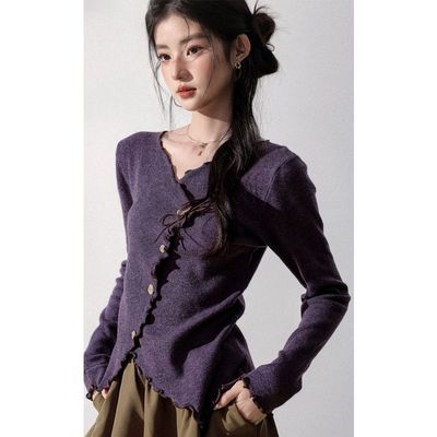 独特漂亮木耳边v领长袖内搭打底衫女秋冬不规则长袖收腰绑带上衣