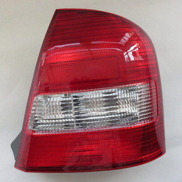 适配海马福美来323一代尾灯半总成 海福星后刹车灯老款后尾灯原装