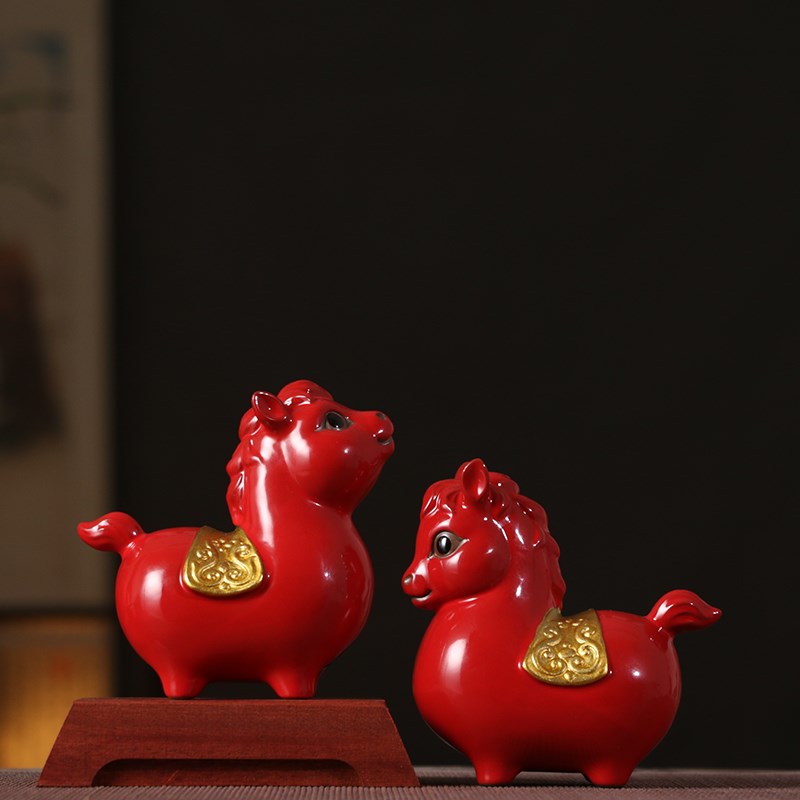 马到成功陶瓷摆件创意古典可爱风迷你qJ版马摆件客厅茶室办公室