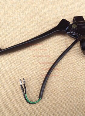 大阳跑跑2代100T-8/48QT-2A/2M/100T-6/125T-26/26M左闸把座手柄