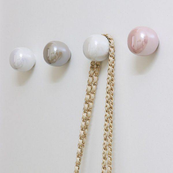 新款法式糖果衣柜外侧面挂钩高档定制柜子旁免打孔挂衣钩无痕粘钩