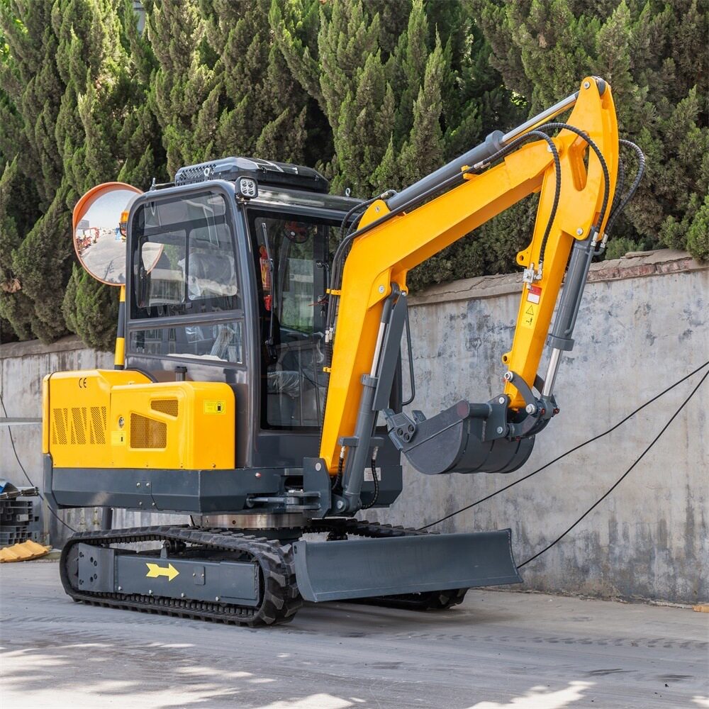 出口巴西园林工程挖掘机 3吨驾驶室小挖机 池塘清淤挖沟挖土机