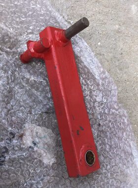 70RG拨禾轮60/水潍柴雷沃谷神稻/50张紧轮配件支架收割机