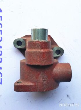 5体 41配件 华R610R61节温器潍坊潍柴丰 柴油机5R0座 节温器 10