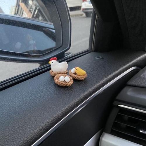有趣的车饰小摆件车内装饰品摆件女司机汽车工作台摆件后照镜小鸡