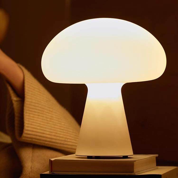 法式蘑菇台灯中古民宿装饰氛围灯具卧室床头灯书桌小夜灯创意台灯,鲜花速递/花卉仿真/绿植园艺,割草机/草坪机,淘宝优惠券,粉丝福利购,淘宝优惠卷