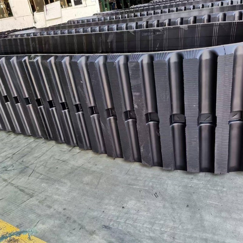 爬山虎工程履带C400*90S*62 C400*90*62运输车V搅拌车加厚履带件