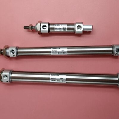 全新CM2B20 CDM2B20-180/190/200/210/220/230/240/250Z迷你气缸