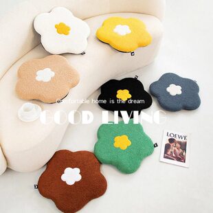 花朵卧室地毯上凳子榻榻米冬季蒲团椅子懒人坐垫坐墩屁垫飘窗毛绒