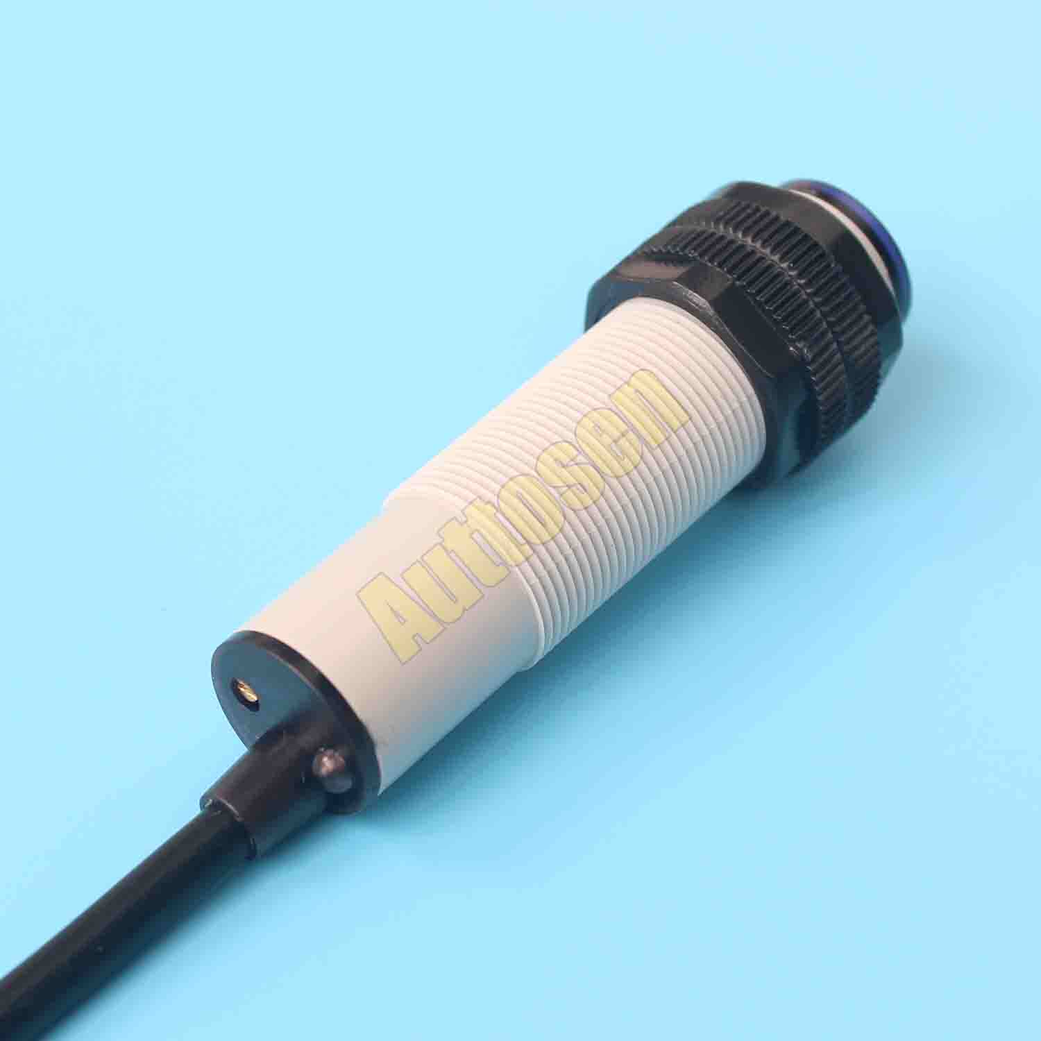 M18光电开关 检测距离20cm可调 可检测黑色物体透明物体 NPN常开