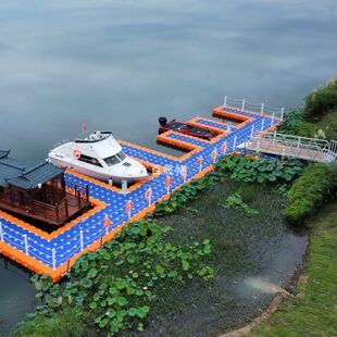 浮动码头钓鱼平台浮台游艇摩托艇码头水上塑料浮筒浮箱浮桥厂家