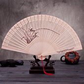 复古古风木折叠扇礼品折扇檀香香便携中国风工艺镂空木质女士子扇