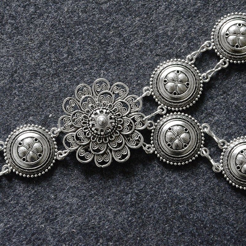 新款民族风复古钱币腰链 女士花朵花纹装饰肚皮舞金属腰带 细腰带
