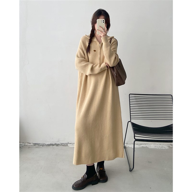 胖妹妹大码女装2025冬季新款半拉链直通针织中长款宽松显瘦连衣裙