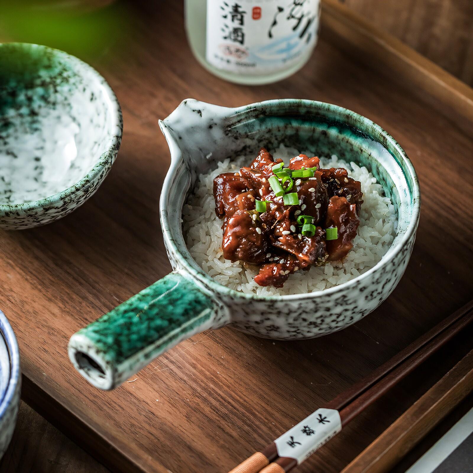 手柄碗陶瓷碗家用吃饭干饭碗尖嘴碗精致高端碗餐具拌饭碗带把手碗图片