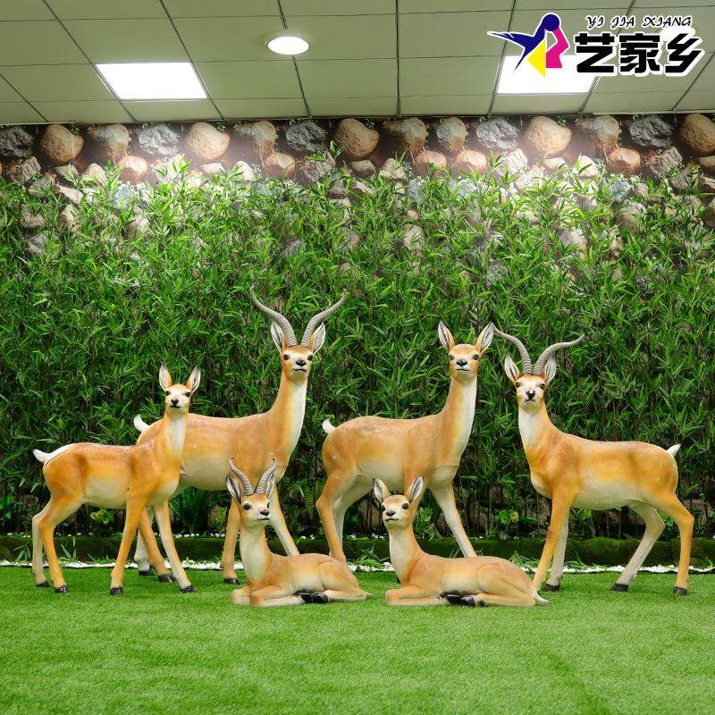 仿真藏羚羊雕塑玻璃钢户外售楼处花园林景观草坪造景装饰动物摆件
