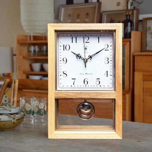 日式复古实木钟表家用客厅方形座钟北欧挂钟艺术台式摆件摇摆时钟