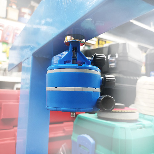 新款磁铁多功能砌墙神器固定水平仪红外线顶吸强磁专用360调节头