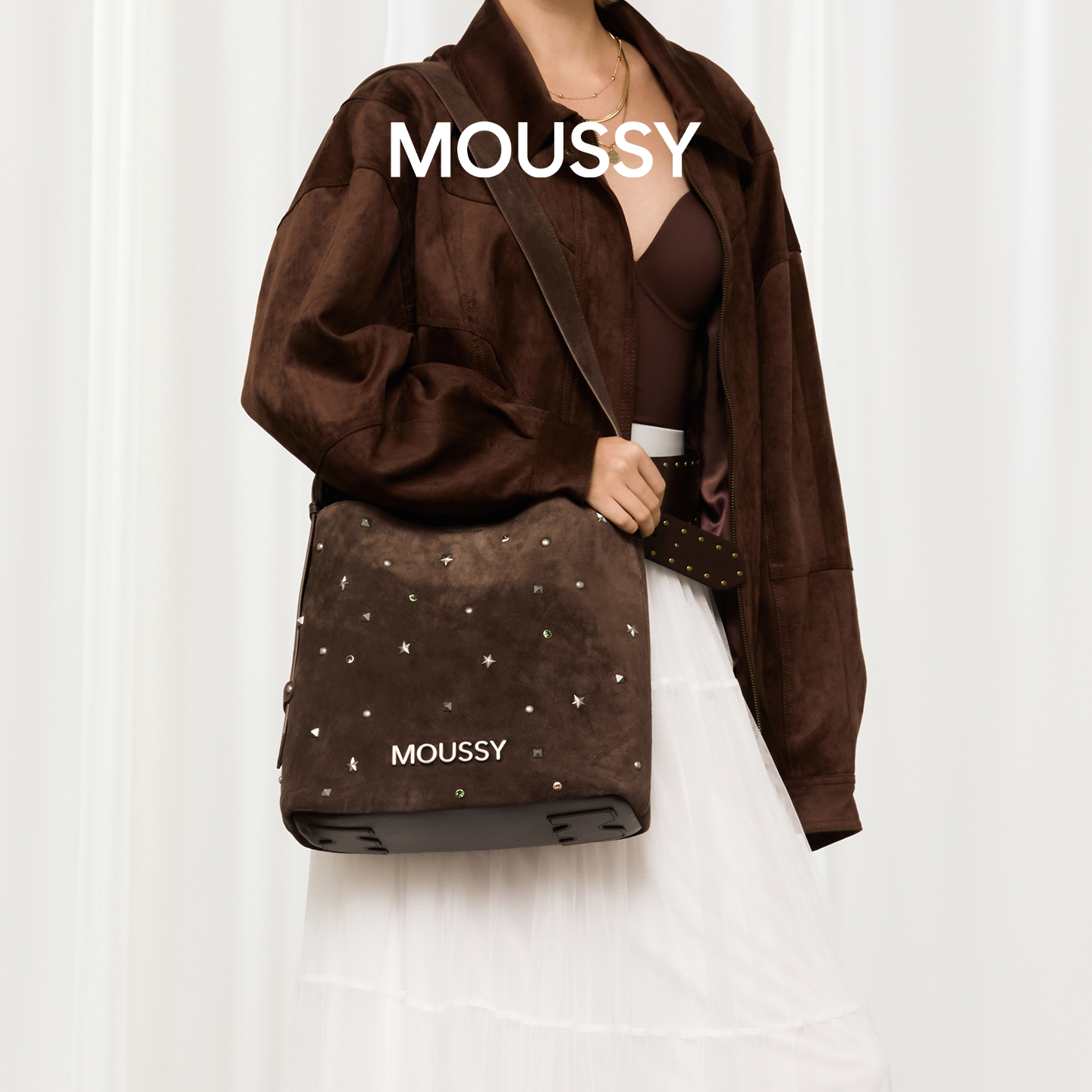 MOUSSY旷野流浪麂皮铆钉水桶包女大容量单肩包高级感轻奢专柜同款