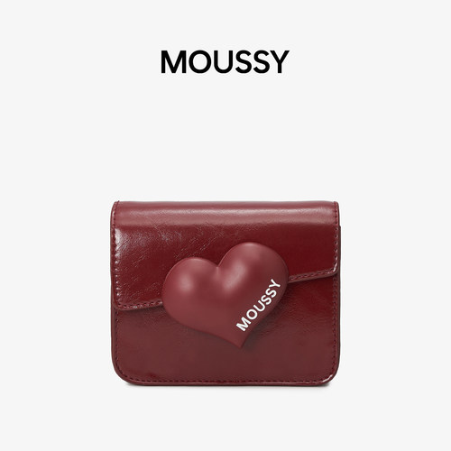 Moussy爱心油蜡皮翻盖包礼物小包