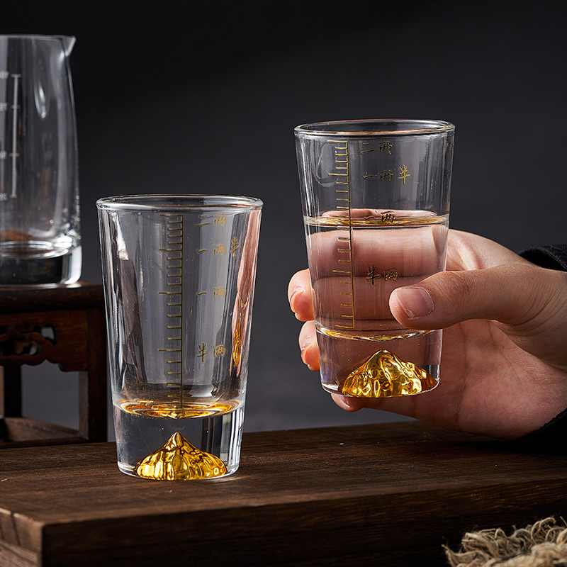 金山二两白酒杯套装子弹描金玻璃烈酒杯家用高端酒具带刻度分酒器