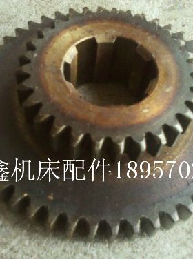 M2A/8 1726CD30-61Z 配件28 机床厂  机床40  /齿轮-48大连27