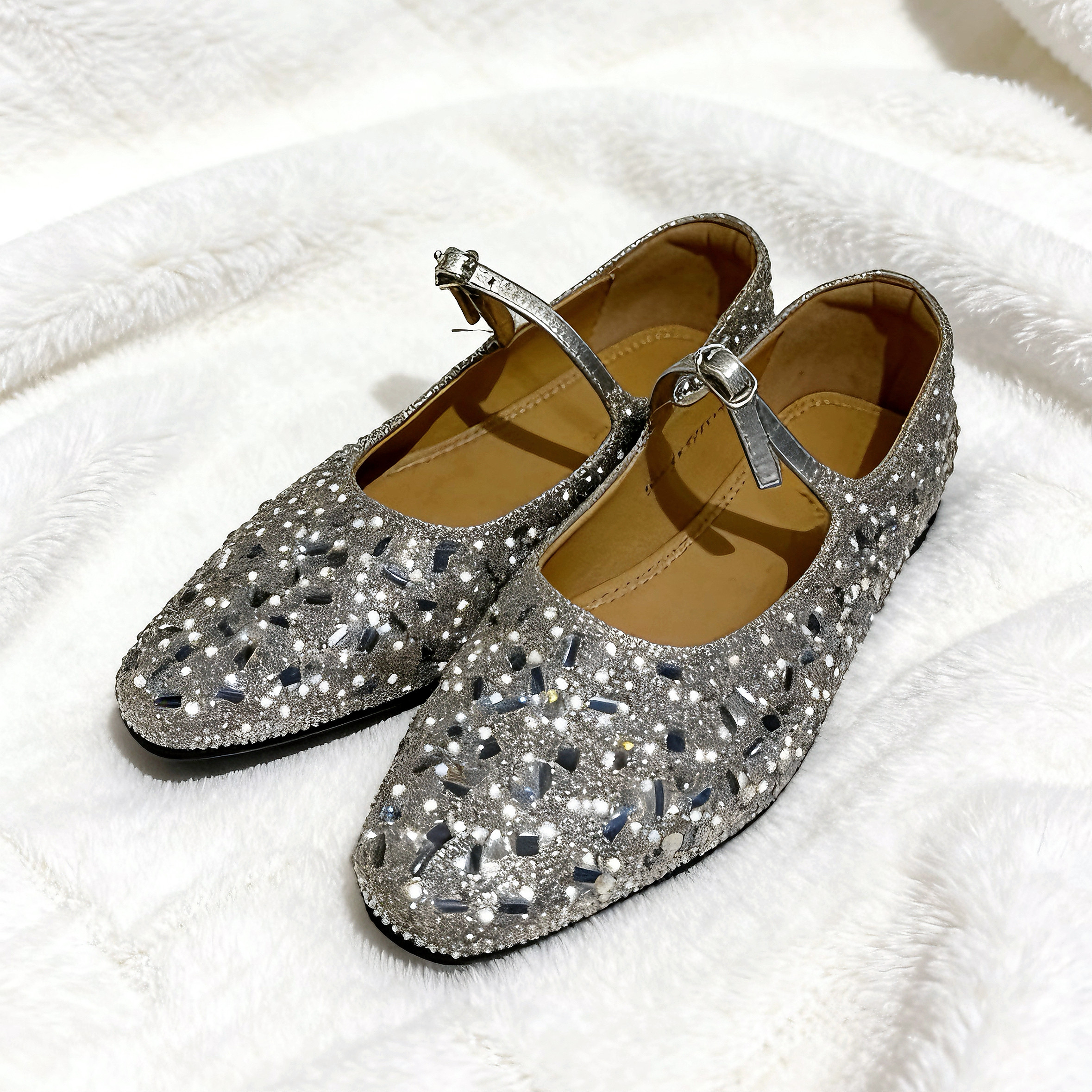 亮片2026新款圆头浅口低跟平底单鞋水钻低帮鞋百搭舒适女鞋,女鞋,浅口单鞋,淘宝优惠券,粉丝福利购,淘宝优惠卷