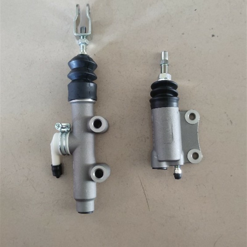 新源65/75胶轮式挖掘机 离合器分泵 离合总泵 带推杆铝泵瑞立原厂