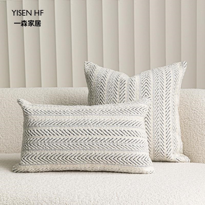 现代简约侘寂风米n白色羊毛混纺靠垫抱枕沙发靠枕民宿方形高级