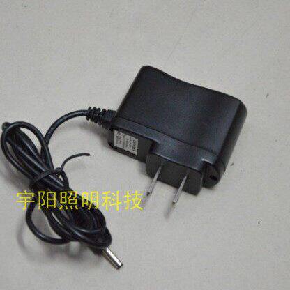 8200 8220 8230 8610 TX8210 8250 强光手电筒 专用充电器