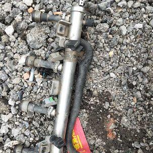 新君威新君越2.42.0喷油嘴喷油嘴架子喷油嘴线速